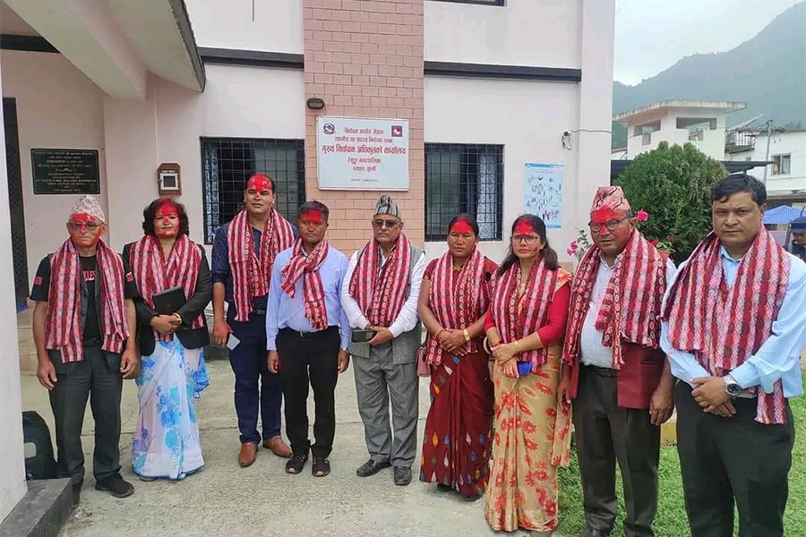 प्रचण्ड-माधव पक्षको शक्ति प्रदर्शन भाेलि, यस्तो छ कार्यकर्तालाई निर्देशन-212701